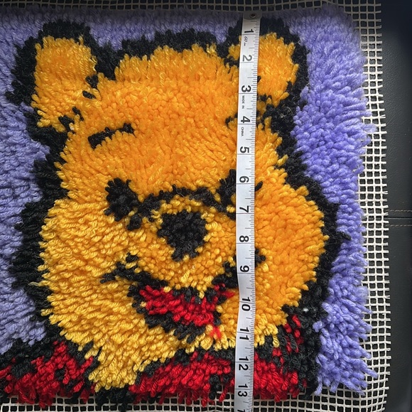 Winnie The Pooh | Completed Latch Hook Rug - Picture 5 of 5
